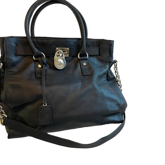 Michael Kors Hamilton Leather Satchel Black With Silver Lock & Chain Large - Picture 5 of 16